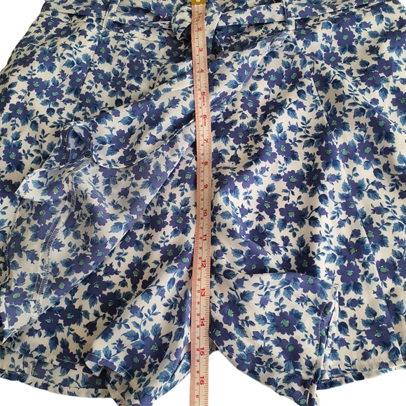 Review Floral Skort - Picture 5 of 8